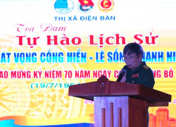 Đ c Nguyễn Phước Sáu chủ tịch Hội CCB thị xã phát biểu khai mạc
