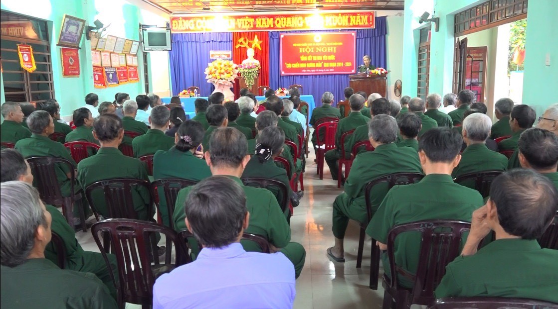 Quan cảnh hội nghị tổng kết phong trào thi đua yêu nước “Cựu chiến binh gương mẫu” xã Điện Hoà giai đoạn 2019   2024